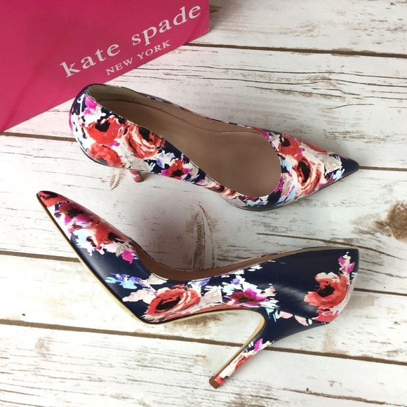 kate spade Shoes - NIB $298 Kate Spade Licorice Blue Floral Pumps